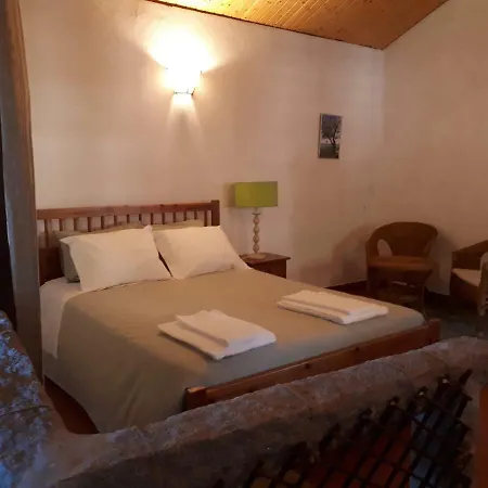 Ferienhaus Quintinha De Santiago *